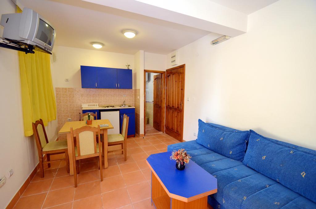 Guest House Villa Iva Budva Zimmer foto