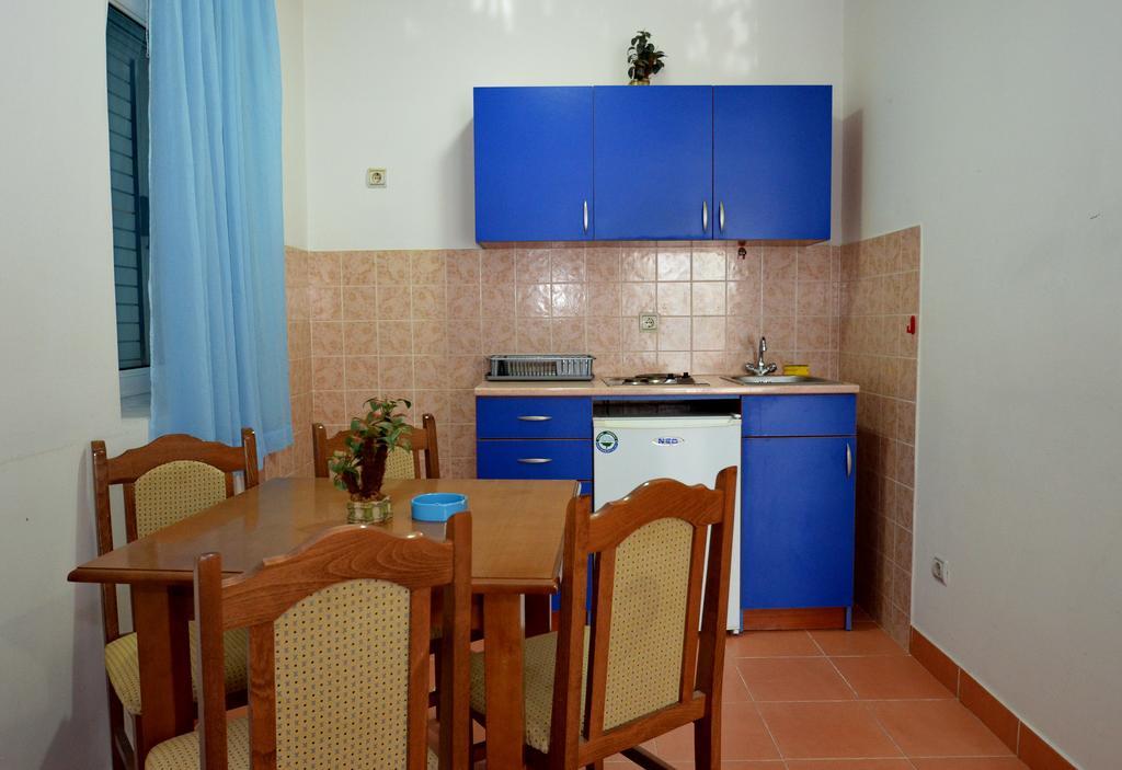 Guest House Villa Iva Budva Zimmer foto